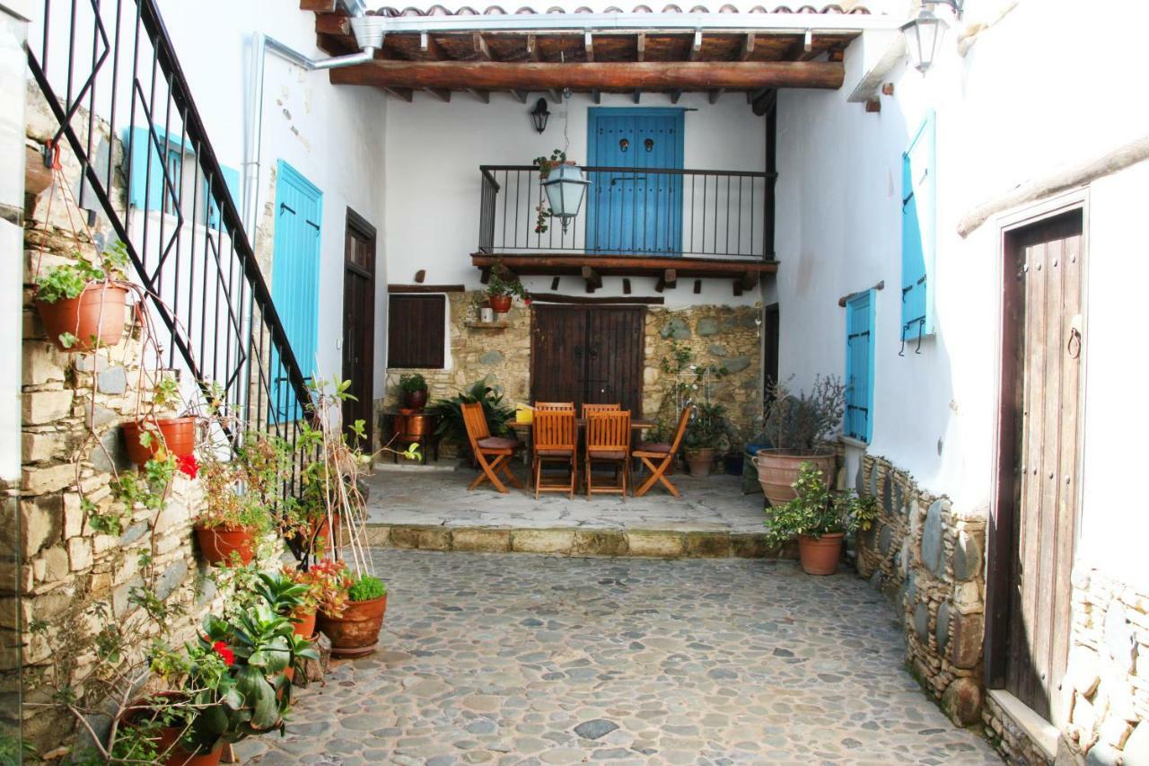 Aperanti Agrotourism Pera Orinis Exterior foto